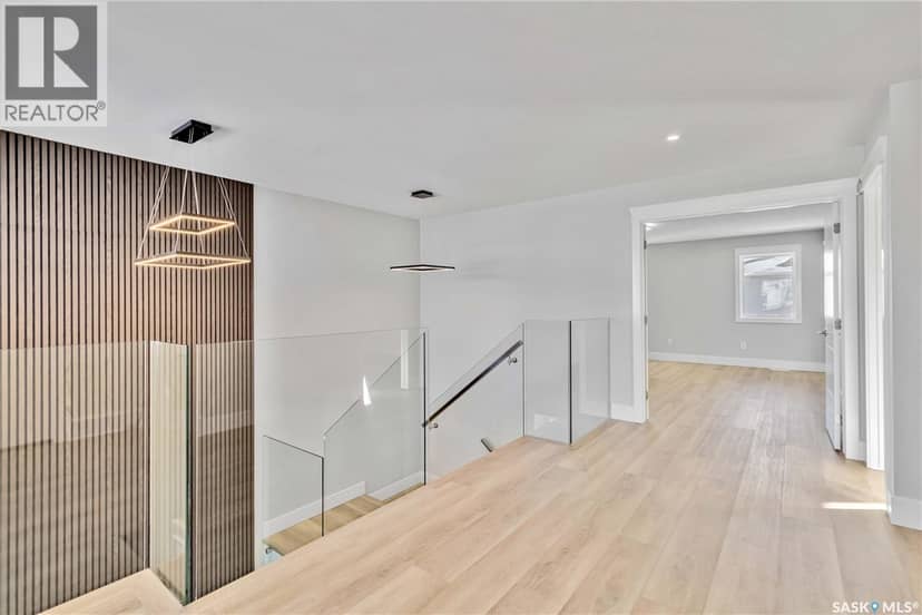 462 Yuel CRESCENT — photo 25 of 40