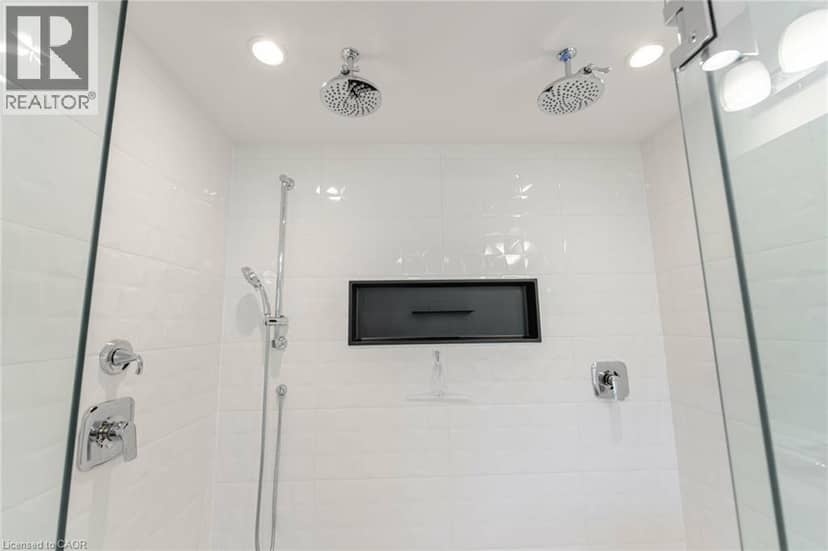 127 COURT Drive — photo 33 of 40