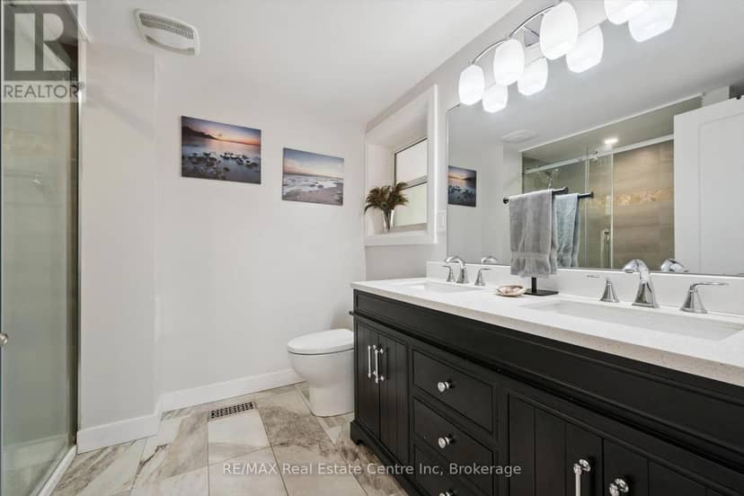 14 Ash Street — photo 18 of 34
