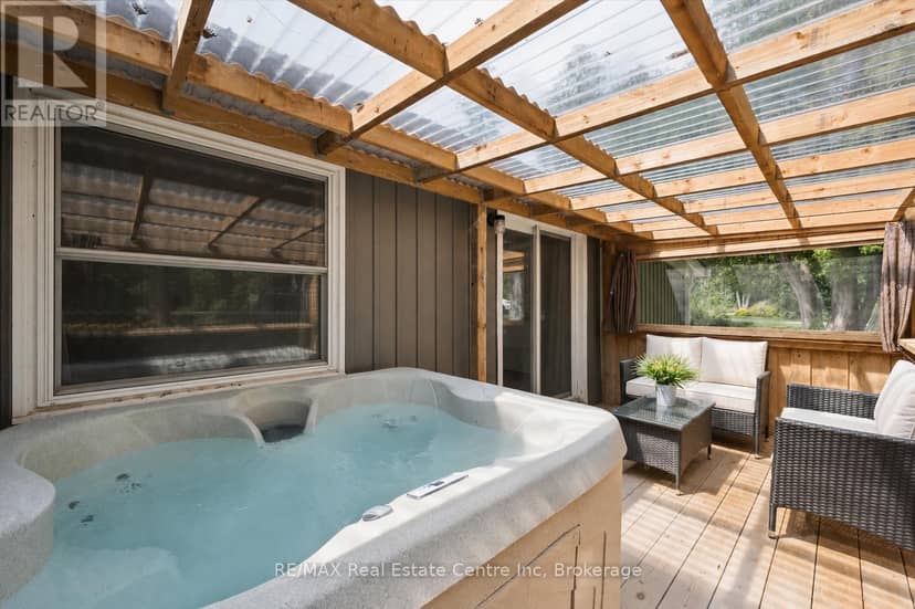 14 Ash Street — photo 20 of 34