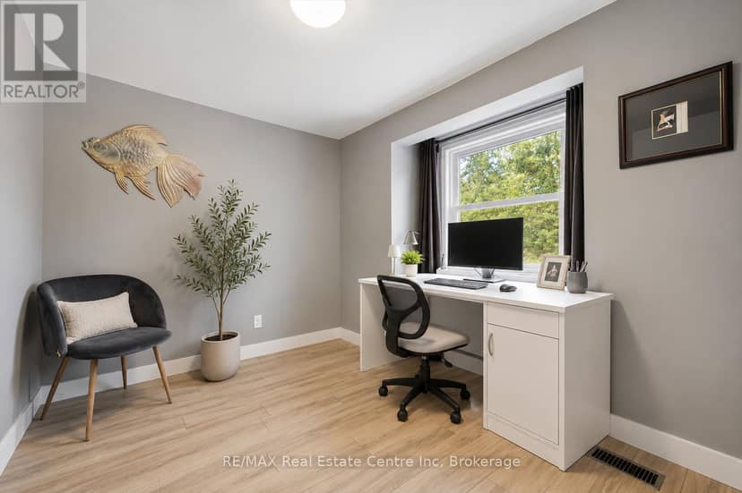14 Ash Street — photo 23 of 34