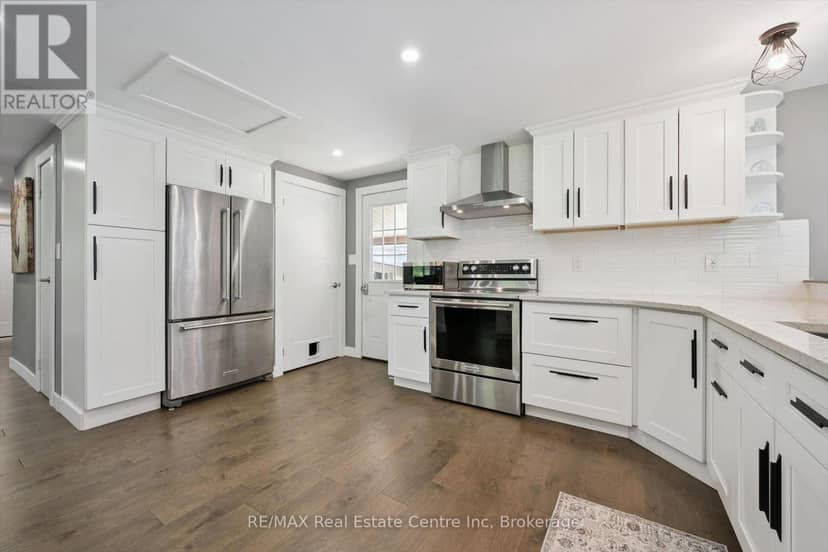 14 Ash Street — photo 8 of 34