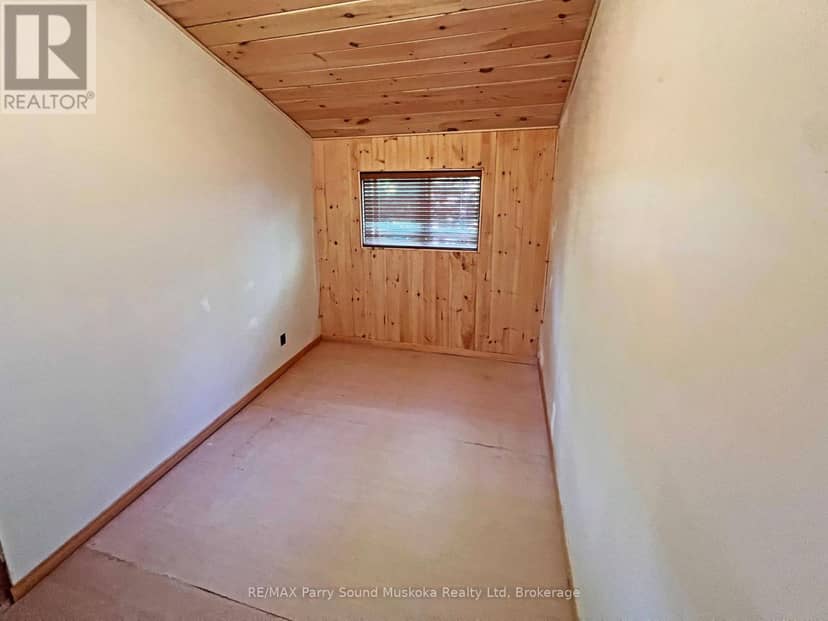 33 Houston Lane — photo 33 of 40