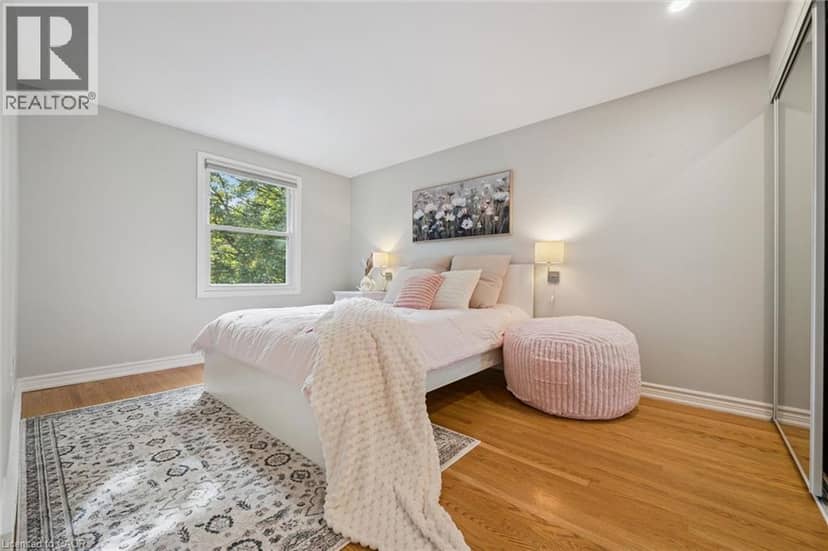 58 BRADLEY Drive — photo 15 of 37