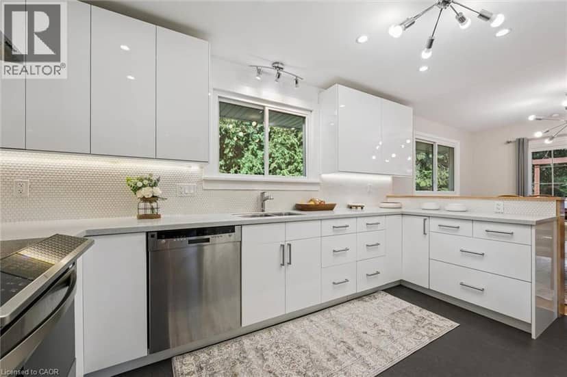 58 BRADLEY Drive — photo 14 of 37