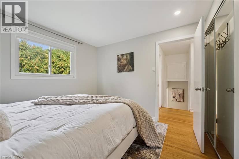58 BRADLEY Drive — photo 18 of 37