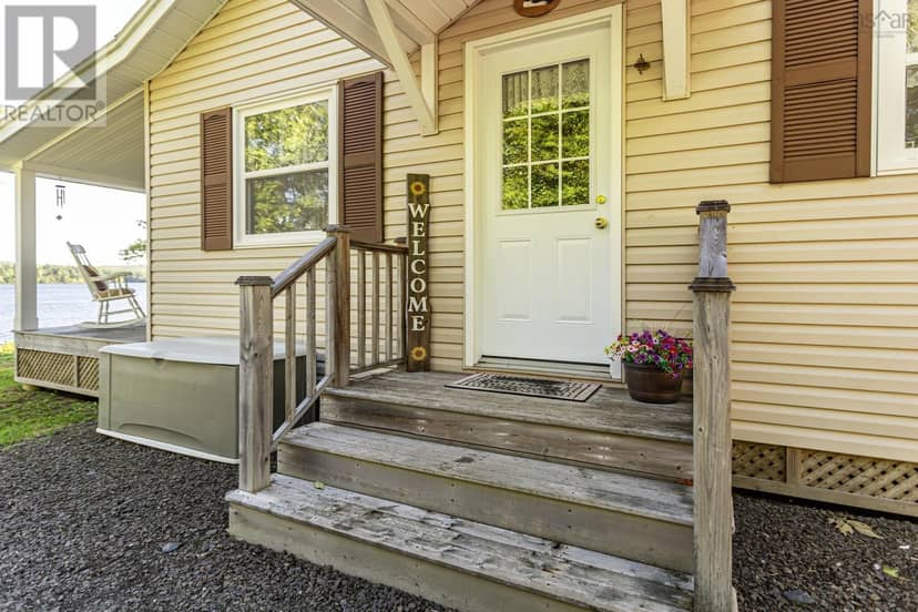 485 Forrest Drive — photo 16 of 24