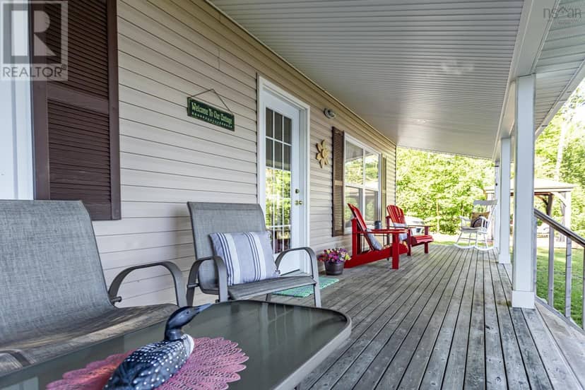 485 Forrest Drive — photo 9 of 24