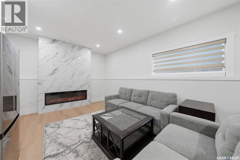718 Weir CRESCENT — photo 30 of 40
