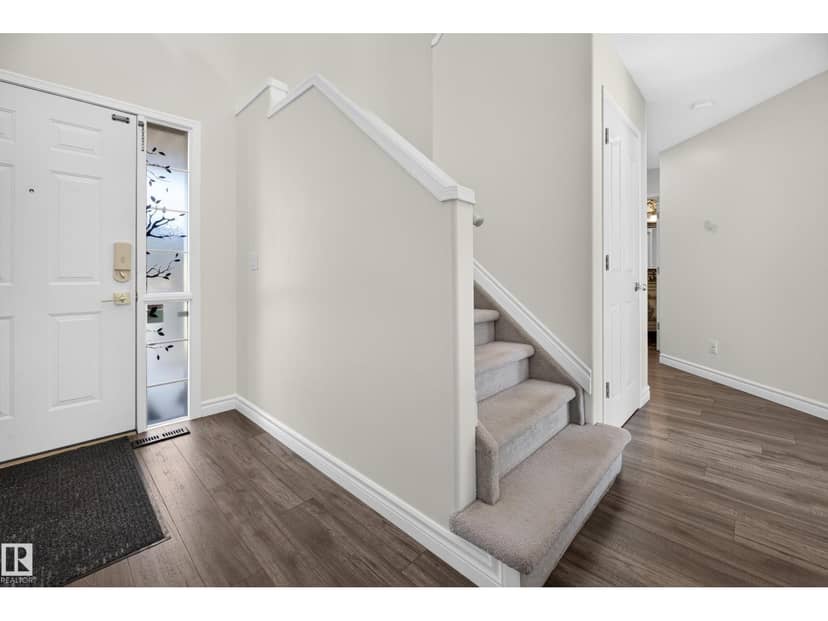 251 River Pt NW — photo 9 of 40