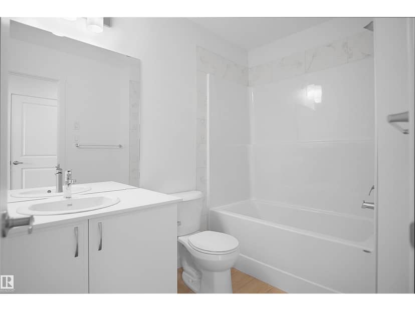 18818 29 AV NW — photo 26 of 27