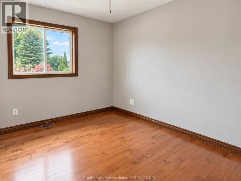 74 Fieldstone PLACE — photo 14 of 31