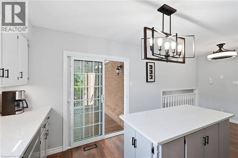 60 EBYDALE Drive — photo 14 of 40
