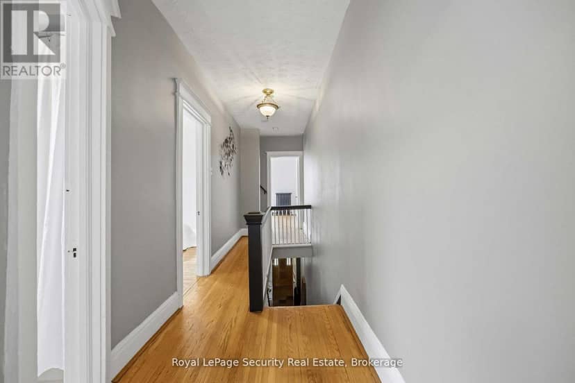 667 Ossington Avenue — photo 19 of 40