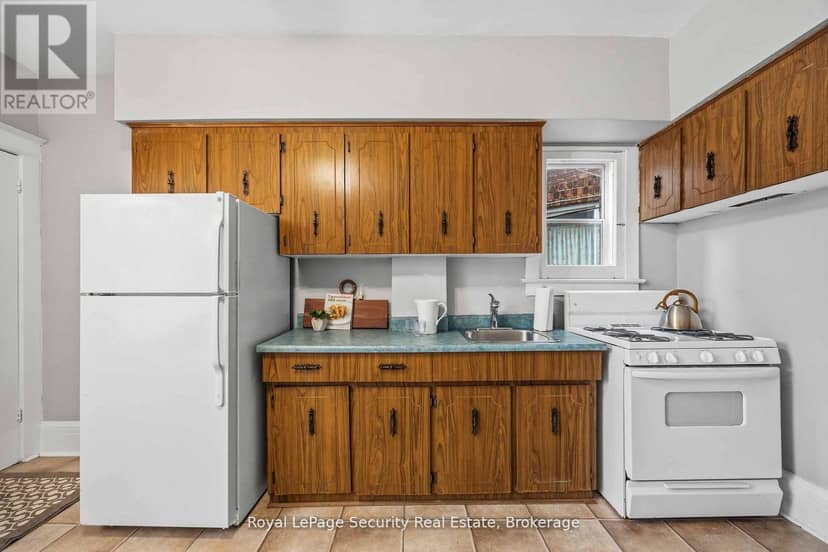 667 Ossington Avenue, Toronto, photo 7