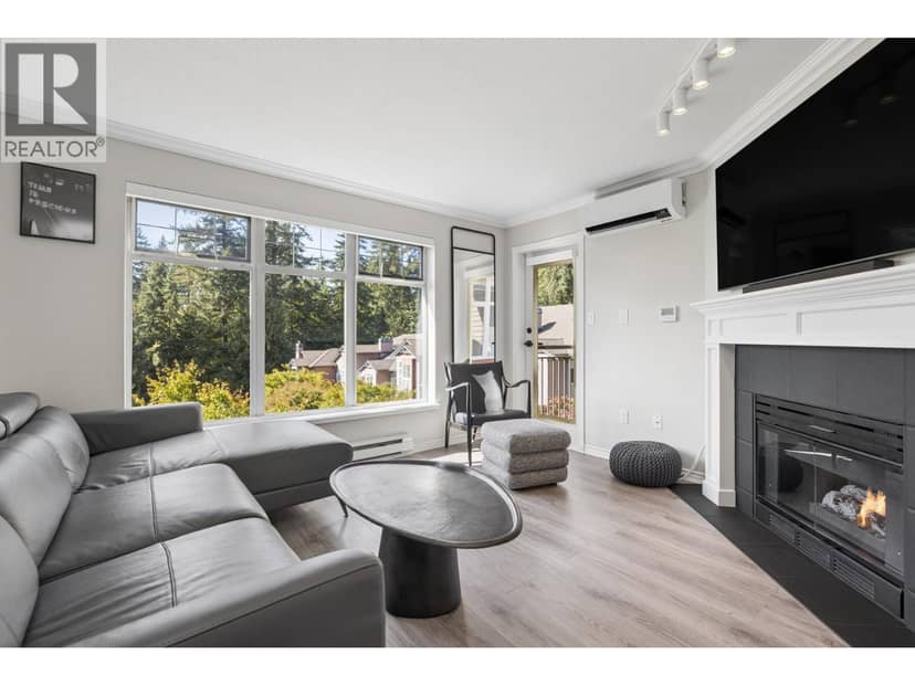 201 1140 STRATHAVEN DRIVE, North Vancouver, photo 2