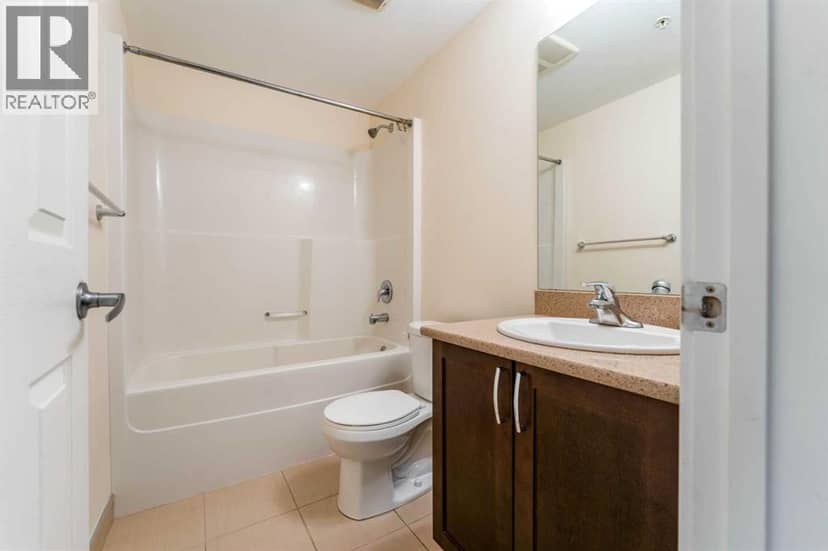 511, 30 Brentwood Common NW — photo 24 of 40