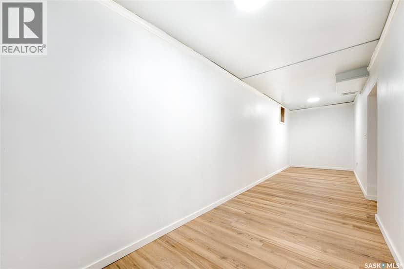321 E Avenue S — photo 14 of 24