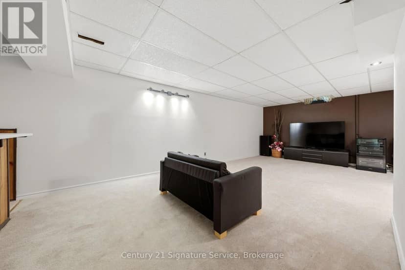 4265 Tea Garden Circle — photo 34 of 40