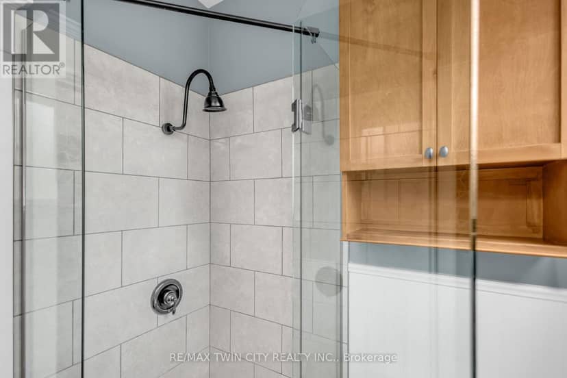 11 Tutela Heights Road — photo 20 of 40