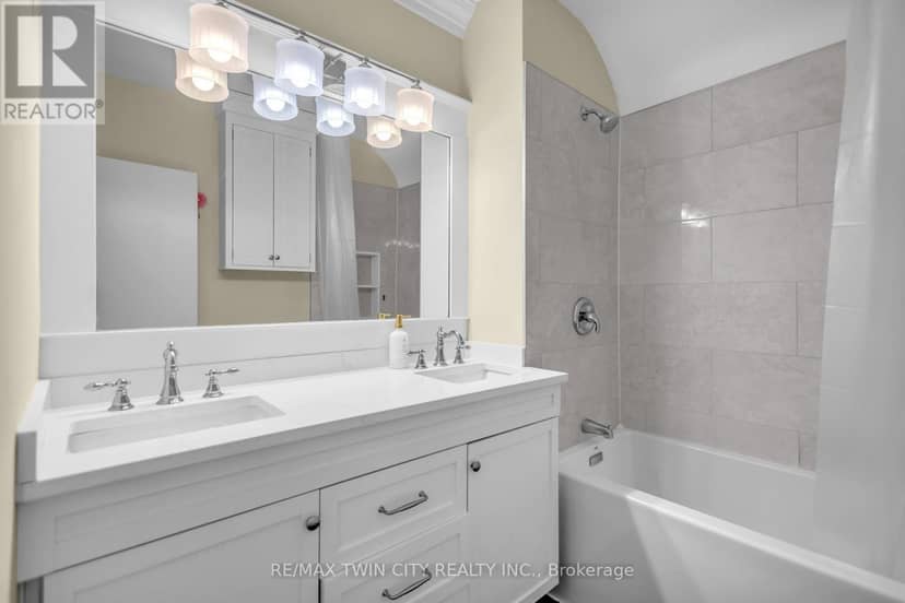 11 Tutela Heights Road — photo 31 of 40