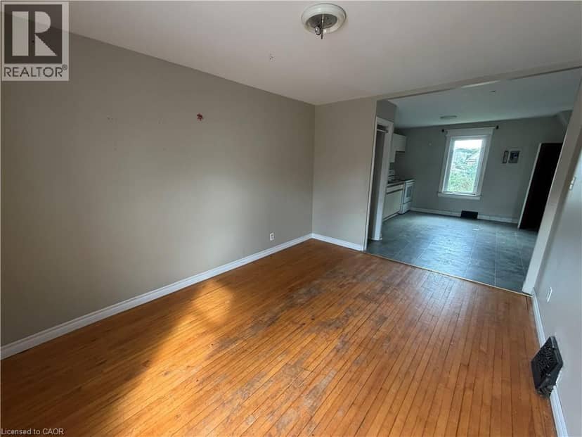 246 ST JAMES Street — photo 19 of 24