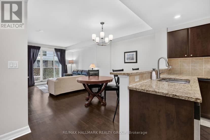 208 - 200 Besserer Street — photo 7 of 40