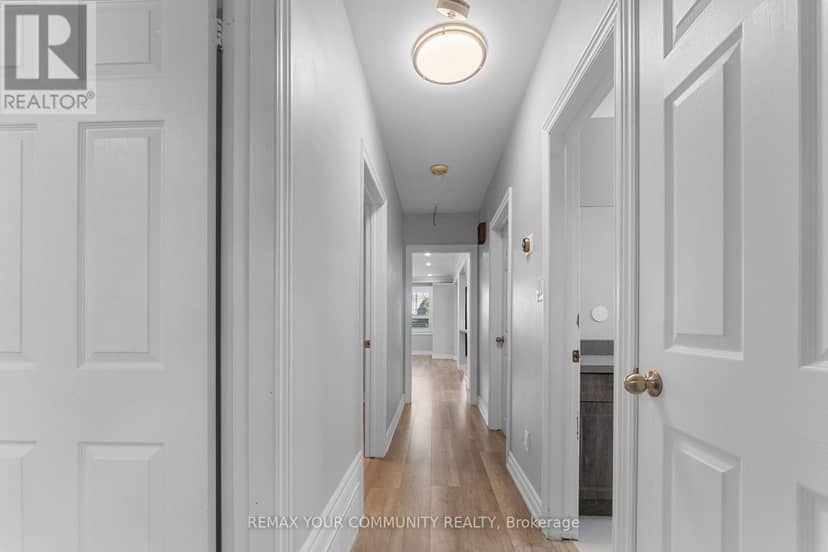 54 Saratoga Drive — photo 24 of 30