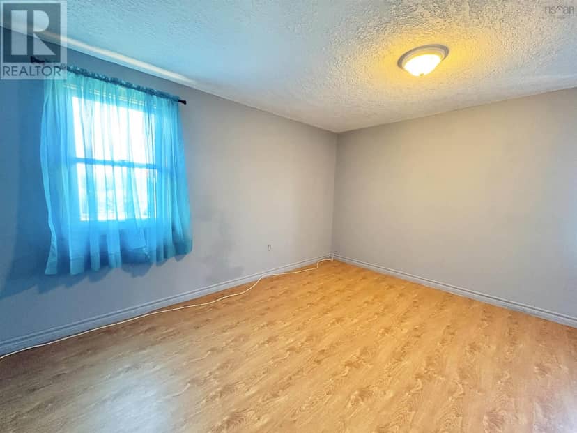 295 Park Street — photo 22 of 22