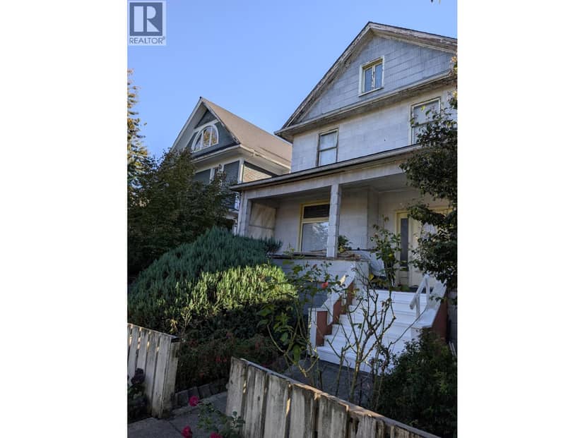 742 E 13th Avenue, Vancouver, photo 3