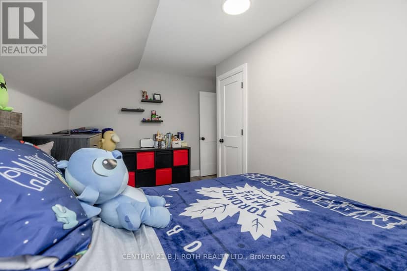 528 First Avenue — photo 29 of 40