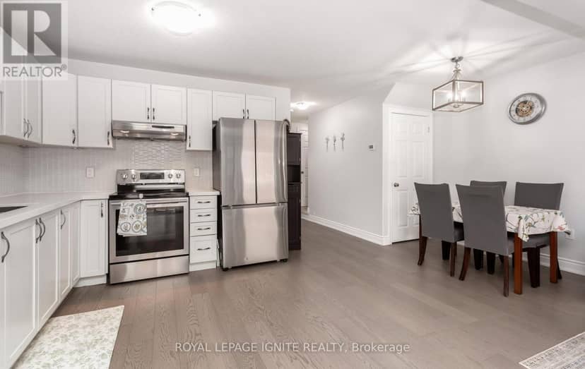 114 Parkinson Crescent — photo 9 of 38