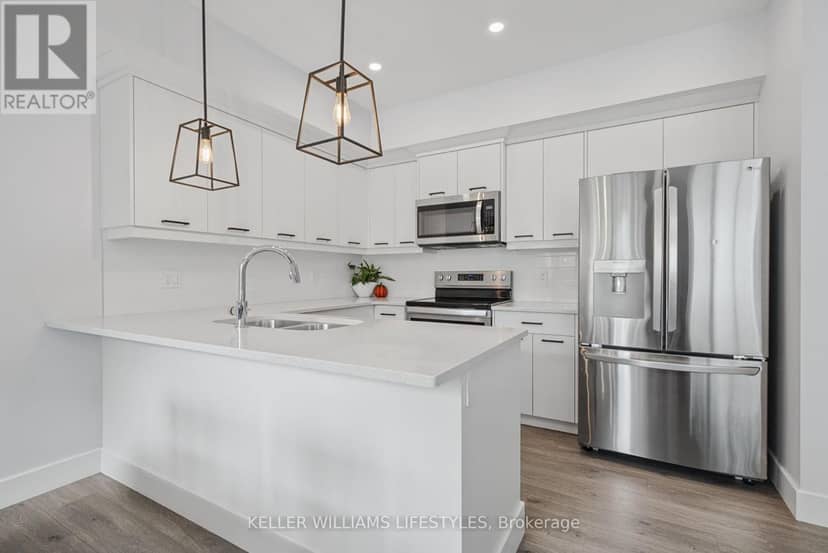 32 - 601 Lions Park Drive — photo 11 of 40