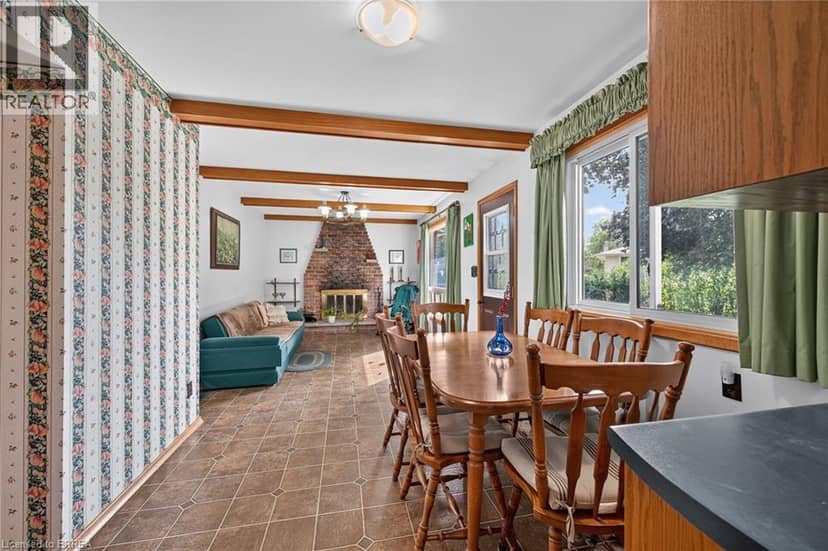 5 RATHBUN Place — photo 17 of 40