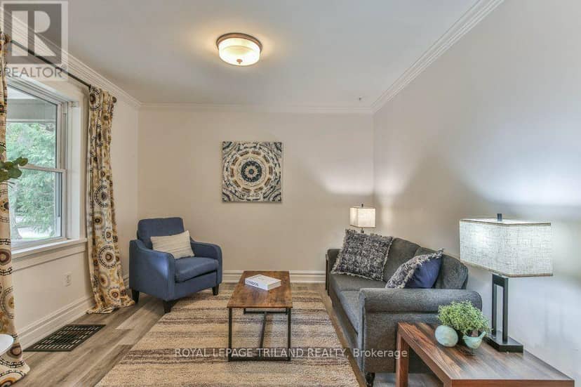 201 Langley Street, London South, photo 8