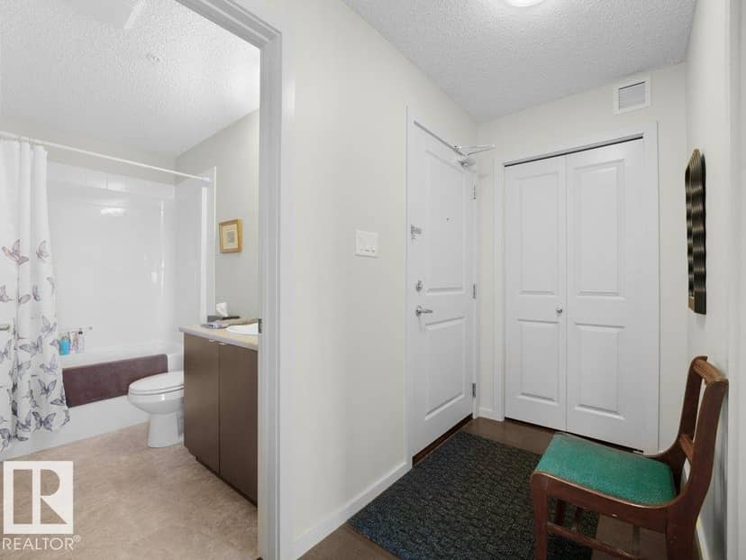 #229 504 Albany Wy NW — photo 10 of 40