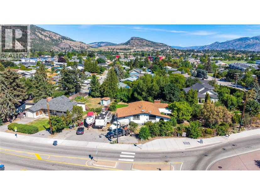 10108 Prairie Valley Road, Summerland