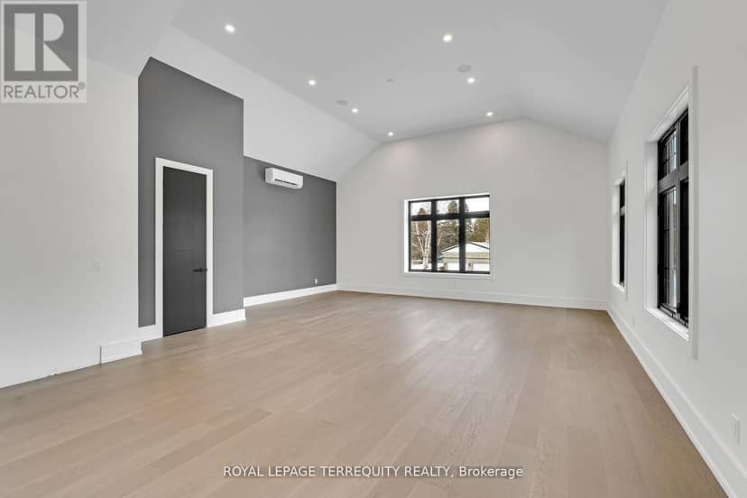 17 Connor Drive — photo 30 of 40
