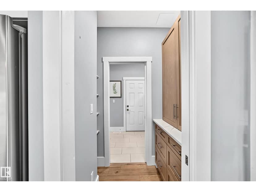 3704 Westcliff Wy SW — photo 23 of 40