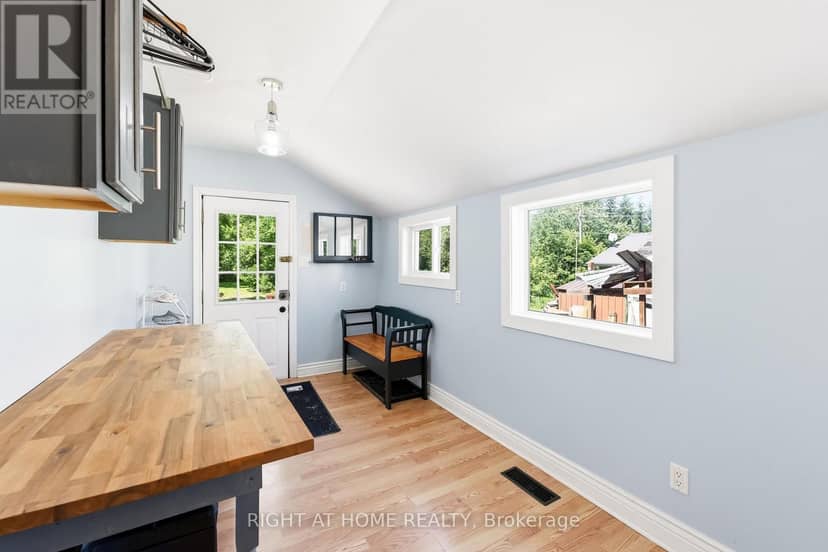 55 Front Street East — photo 13 of 40