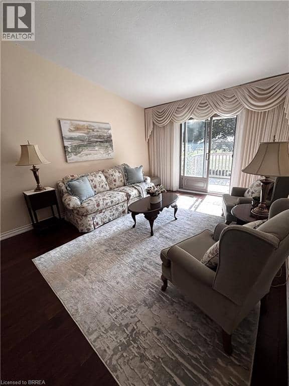 24 GRIFFITHS Drive Unit# 23 — photo 11 of 33