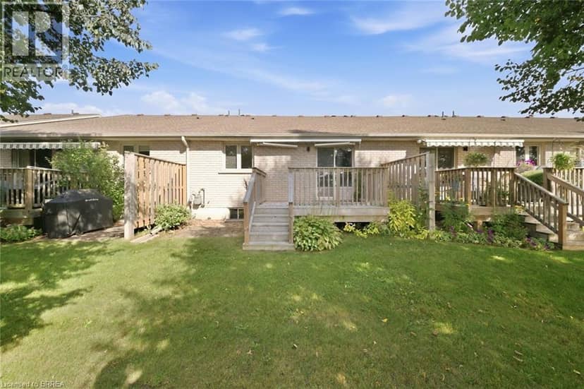 24 GRIFFITHS Drive Unit# 23 — photo 31 of 33