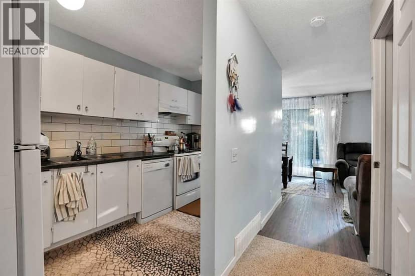 3429 Cedarille Drive SW — photo 20 of 40