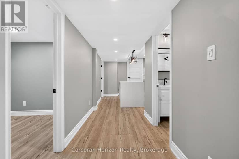592 Aberdeen Avenue — photo 34 of 40