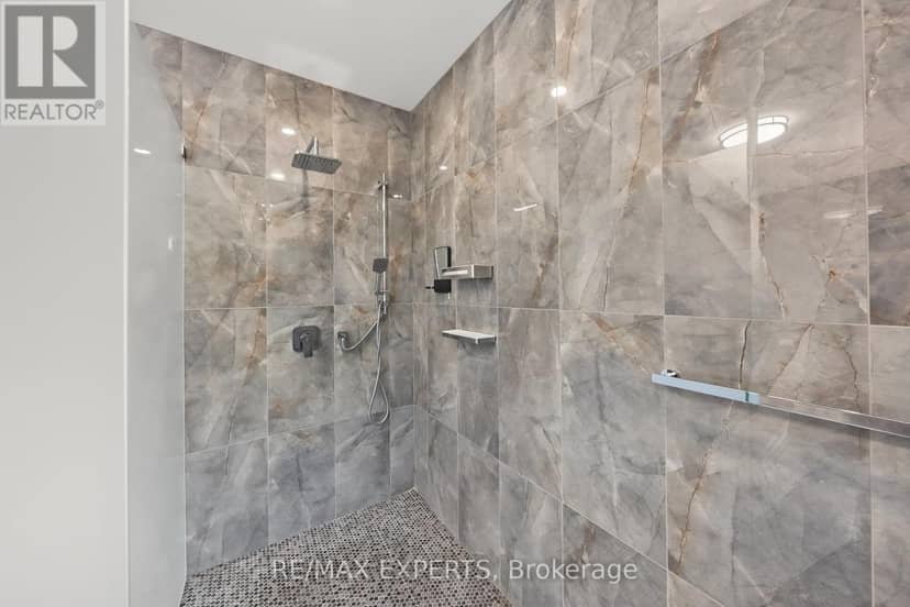 18 Gosling Road — photo 30 of 40