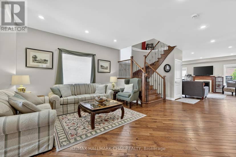 12 Orleans Avenue — photo 18 of 40