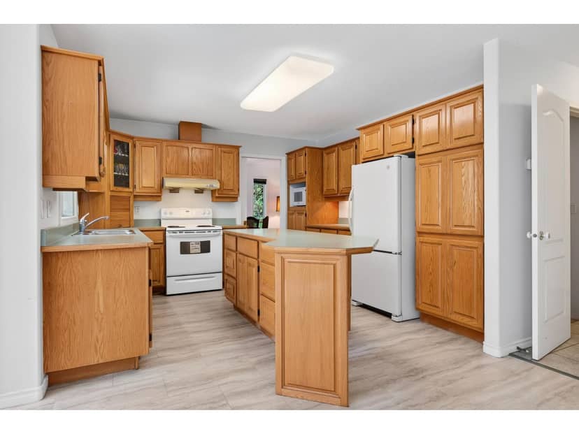 8630 SUNBURST PLACE, Chilliwack Mountain, Chilliwack, photo 4