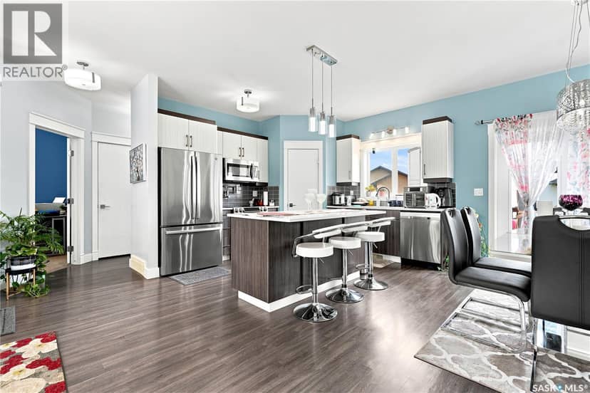 223 Ells CRESCENT — photo 21 of 40