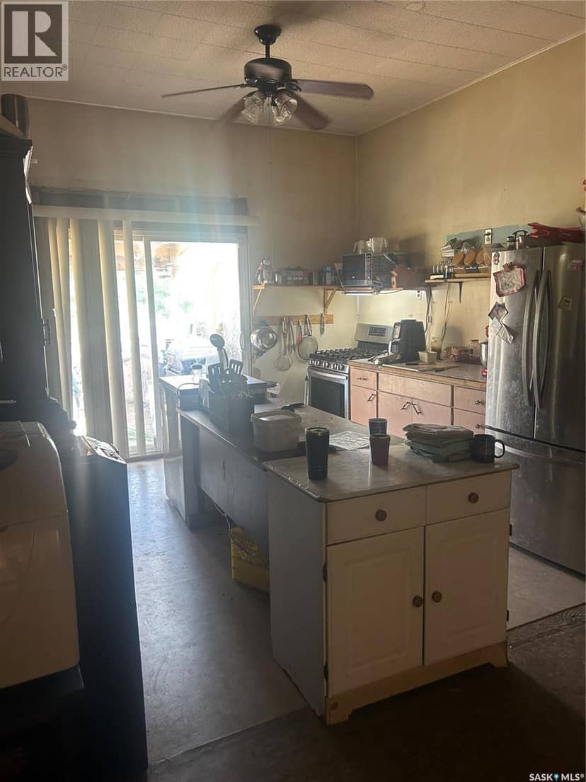 300 2nd STREET W, Bengough, photo 8