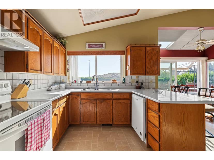 2740 WESTLAKE DRIVE, Coquitlam, photo 8